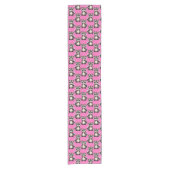 Wasbeer Patroon Design Roze Korte Tafelloper (Voorkant)