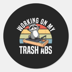 Wasbeer Yoga Werkt Aan Mijn Afval Buikspieren Pila Ronde Sticker