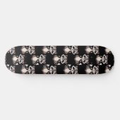 Wasbeerpatroon zwart design persoonlijk skateboard (Horizontaal)