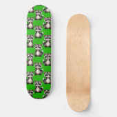 Wasbeerpatroonontwerp groen persoonlijk skateboard (Voorkant)