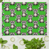 Wasbeerpatroonontwerp groen theedoek (Gevouwen)