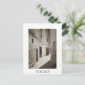 Wasgoed dat in een steegje in Italië droog is Briefkaart (Staand voorkant)