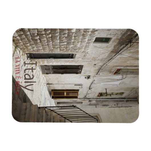 Wasgoed dat in een steegje in Italië droog is Magneet (Horizontaal)