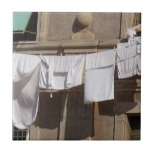 Wasgoed, kousenband, keramisch materiaal tegeltje