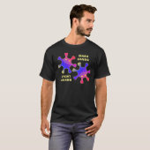 Wash Hands Fight Germs Funny Viral Bugs T-shirt (Voorkant volledig)