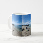 Washed Up Kayak Koffiemok (Voorkant links)