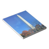 WASHINGTON, DC. USA. Washington Monument stijgt Notitieblok (Schuin)