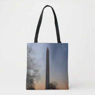 Washington Monument bij zonsondergang in DC Tote Bag