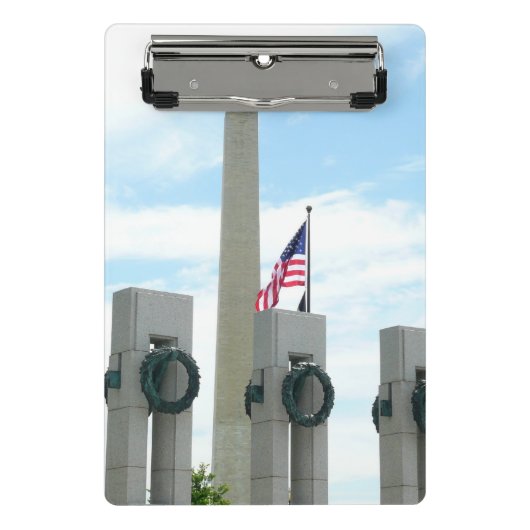 Washington Monument en WWII-herdenkingsmonument in Mini Klembord (Voorkant)