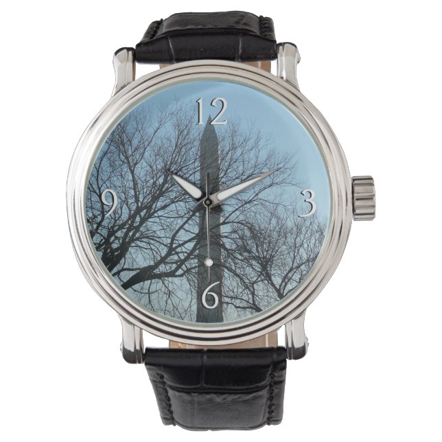 Washington Monument in Winter I Landscape Horloge (Voorkant)