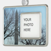 Washington Monument in Winter I Landschap Verzilverd Omlijst Ornament (Links)