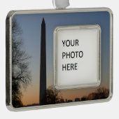 Washington Monument op Sunset Verzilverd Omlijst Ornament (Rechts)