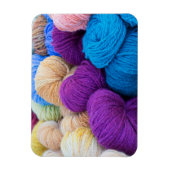 Washington, Seabeck. Kogels van kleurrijke garens Magneet (Verticaal)