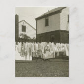 Waslijn buiten huizen briefkaart (Voorkant)