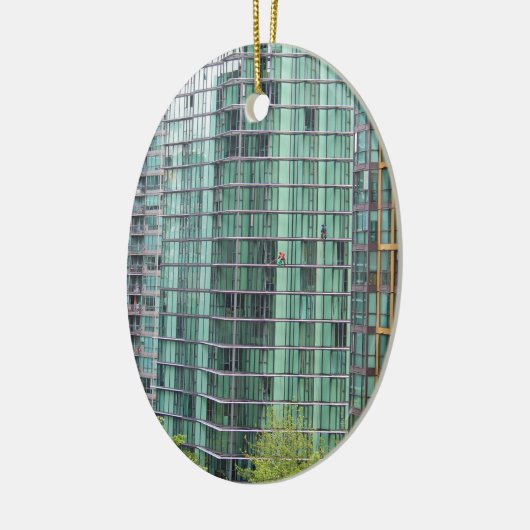 Wasmachines in het binnenstadscentrum keramisch ornament (Links)