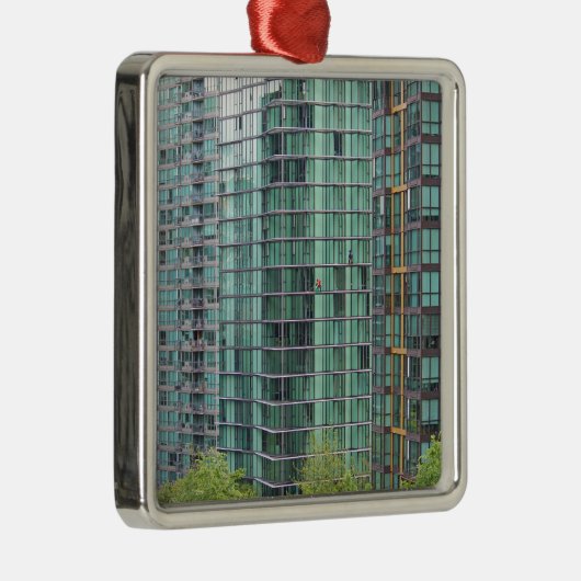 Wasmachines in het binnenstadscentrum metalen ornament (Rechts)