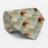 Wasp on white flower stropdas (Opgerold)