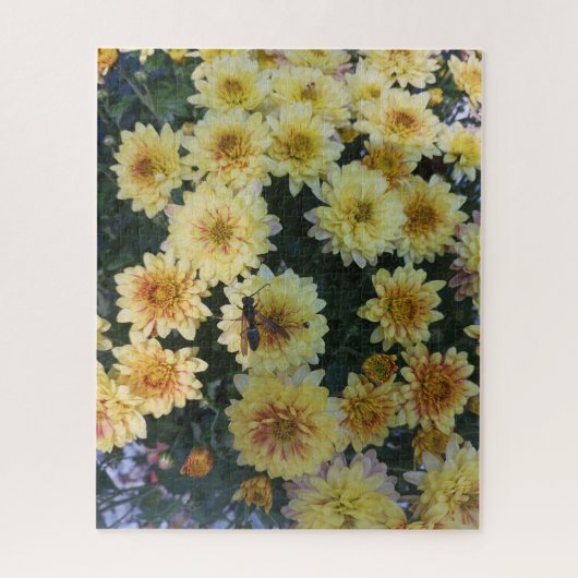 Wasp op een puzzel met mum-puzzel legpuzzel (Verticaal)