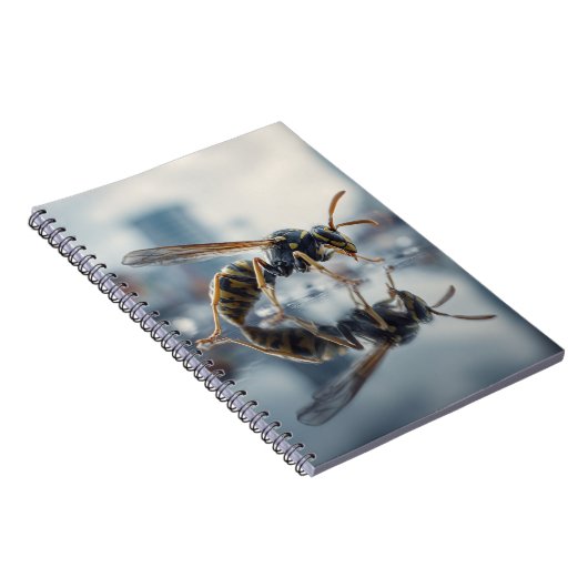 Wasp Skyline Reflection Notitieboek (Rechterzijde)