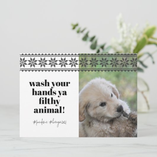 Wassen handen 2020 Grappige humor trui Cute hond f Feestdagenkaart (Staand voorkant)