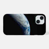 Wassende aarde, gefotografeerd vanuit de Apollo 4- iPhone 15 Case (Achterkant horizontaal)
