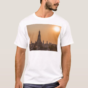 Wat Arun Temple bangkok Thailand tegen zonsonderga T-shirt