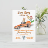 Wat bunny race auto Pasen lente verjaardag Kaart (Staand voorkant)