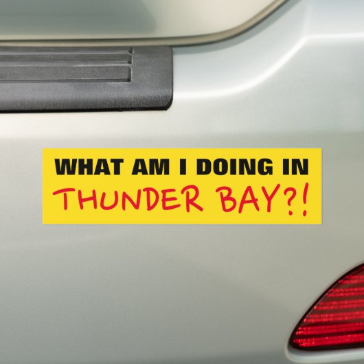 "WAT DOE IK IN THONDER BAY?!" Bumpersticker (Op auto)