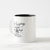 Wat er gebeurt onder de Mistletoe-stadions daar Tweekleurige Koffiemok (Voorkant links)