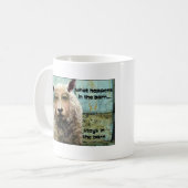 Wat er in de Barn gebeurt Koffiemok (Voorkant links)