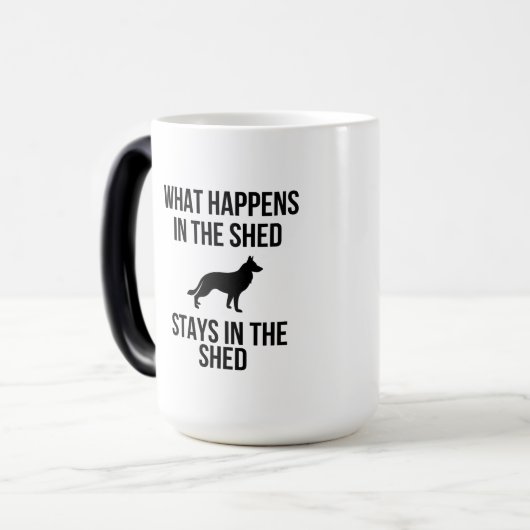 wat gebeurt er in de schuur ? magische mok (Voorkant links)