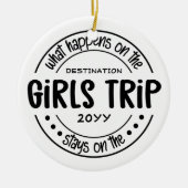 Wat gebeurt er met het Meisjesreisje Aangepaste Me Keramisch Ornament (Voorkant)