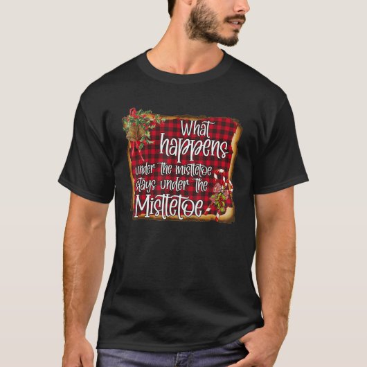 Wat gebeurt er onder de mistletoe-landen onder de t-shirt (Voorkant)