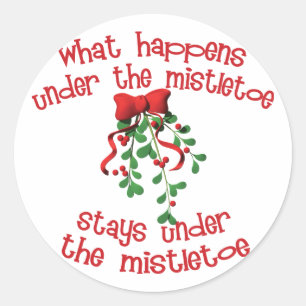 Wat gebeurt er onder de mistletoe? ronde sticker