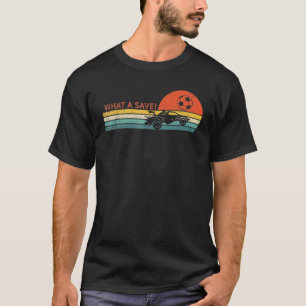 Wat is een  Retro Rocket Soccer Car League T-shirt