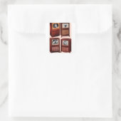 Wat is er op tv? vierkante sticker (Tas)