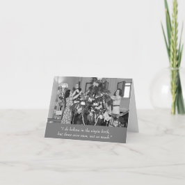 Wat is volgens de dames de grappige kerstkaart? feestdagen kaart