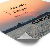 Wat je niet doodt maakt je sterker poster (Hoek)