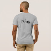 WAT KAN IK ZEGGEN?TRIPOD BABY.. T-SHIRT (Achterkant volledig)