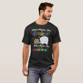 Wat maakt je een andere Autisme Kind Elephant Mam T-shirt (Voorkant volledig)