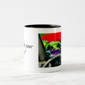 Wat zit er in je mok? - auto-uitzicht tweekleurige koffiemok (Center)