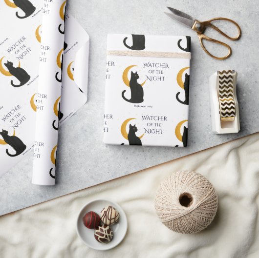 Watcher Of The Night beroemd gemaakt door Hallowee Cadeaupapier (Crafts)