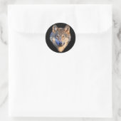 Watchful Wolf Ronde Sticker (Tas)