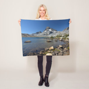 Water   Banner Peak Thousand Island Lake Fleece Deken