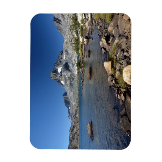 Water | Banner Peak Thousand Island Lake Magneet (Verticaal)