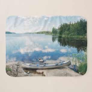 Water   Canoe on Lake in Sweden Sherpa Deken