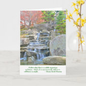 "water dat over rotsen stroomt" (natuur foto) kaart (Gele Bloem)