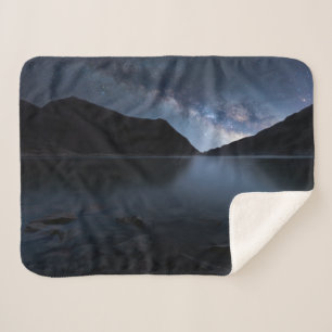 Water Lakeshore at Night Sherpa Deken