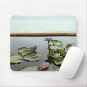 Water ligt in een vijver op zee muismat (Met muis)