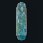 Water Lilies (van Claude Monet, 1915) Persoonlijk Skateboard<br><div class="desc">In dit ontwerp staat een schilderij van de Franse impressionistische kunstenaar Claude Monet (1840-1926). Het show de aantrekkelijke regeling van het drijfwater op de vijver in zijn woning in Giverny, Noord-Frankrijk. De leugens schilderen in prachtige tinten van turkooizen en groen. Het oorspronkelijke werk werd in 1915 afgerond en ligt nu...</div>